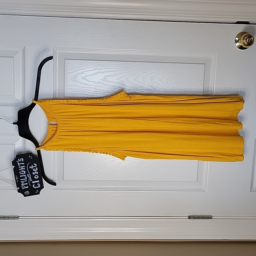 A-Glow Maternity Tunic Top XL Golden Yellow Halter